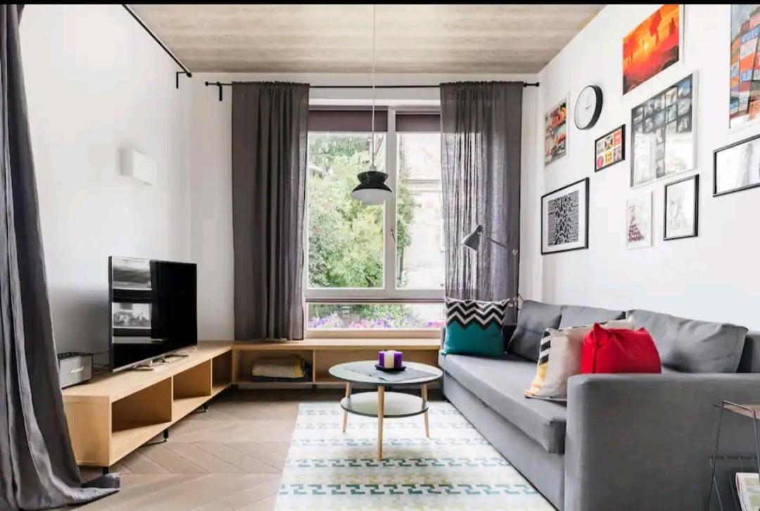 Brand New Old Town Park & Balcony Apartment Vilnius