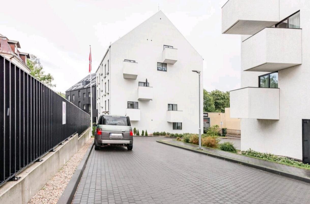 Apartment Brand New Old Town Park & Balcony *