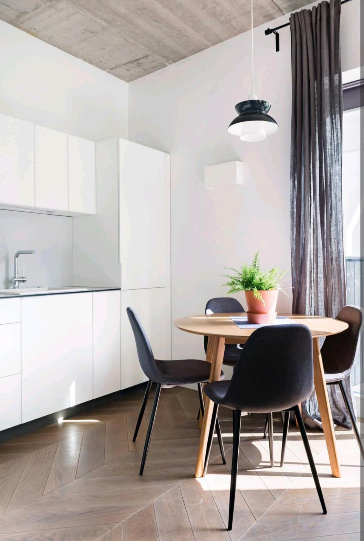 Brand New Old Town Park & Balcony Apartment Vilnius